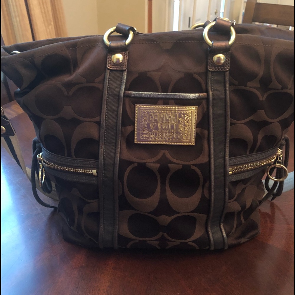 Authentic pre-loved Coach satchel